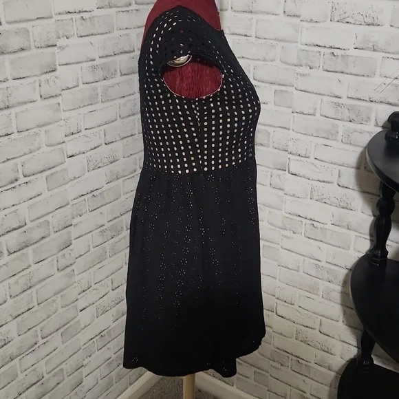 exhilaration Black Eyelet Lined SZ L Dress - Picture 3 of 9